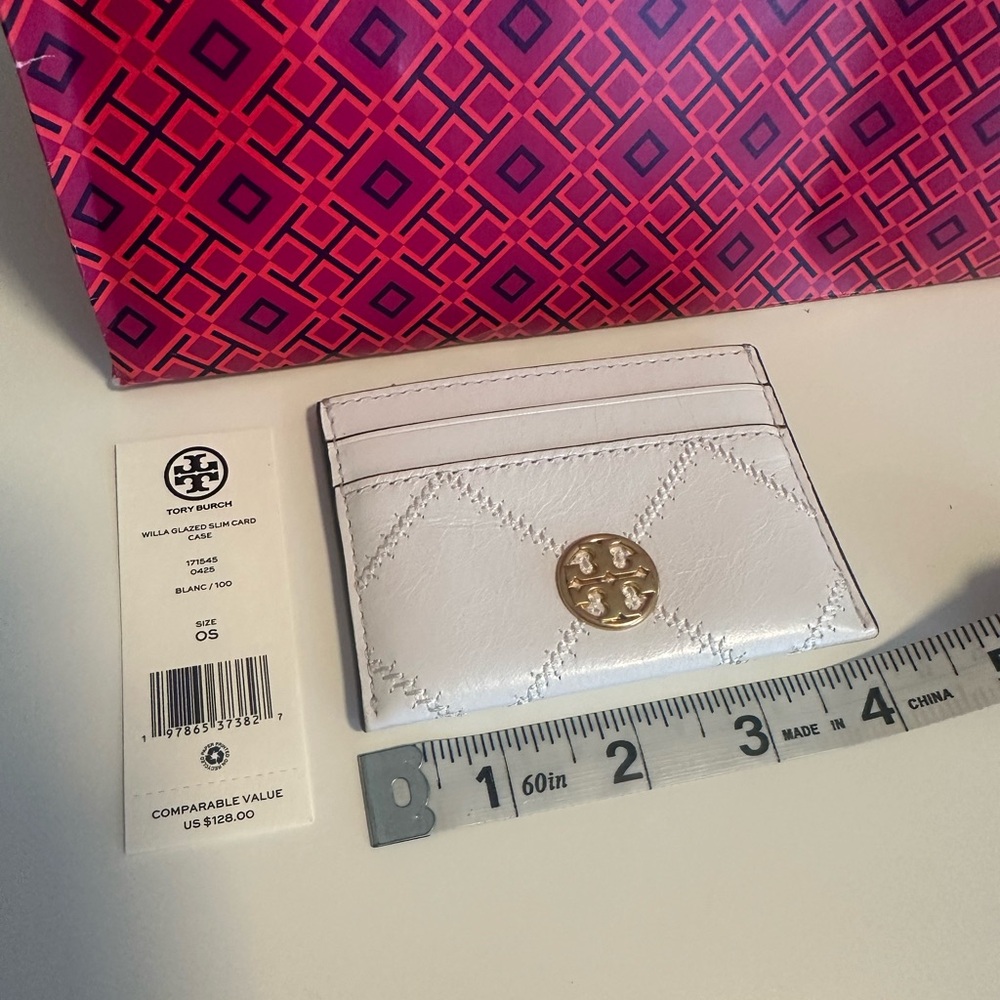 Tory Burch Willa Card Holder NWT - Picture 4 of 4